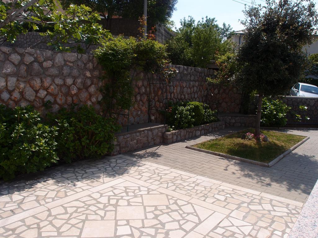 Apartments Zora Сень Экстерьер фото