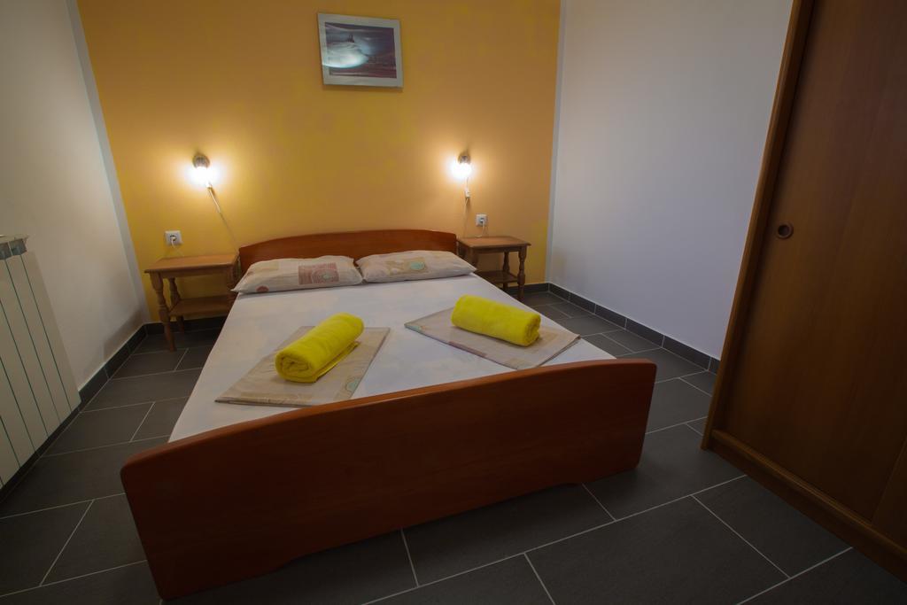 Apartments Zora Сень Экстерьер фото