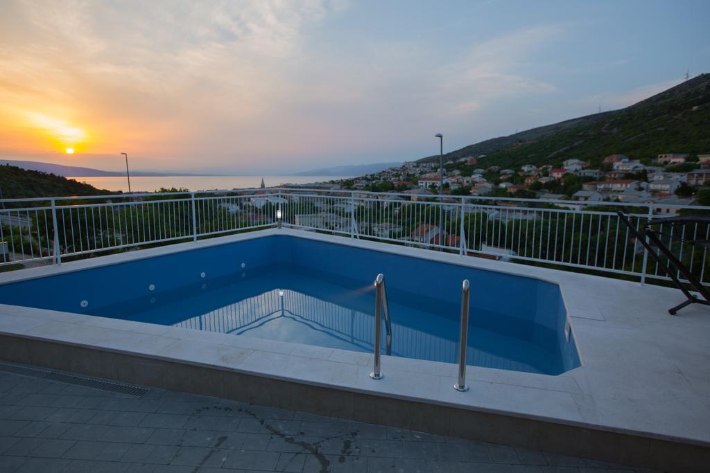 Apartments Zora Сень Экстерьер фото