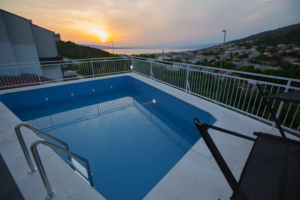Apartments Zora Сень Экстерьер фото