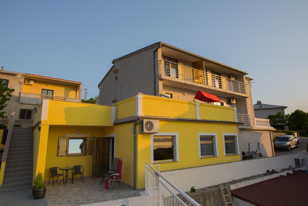 Apartments Zora Сень Экстерьер фото